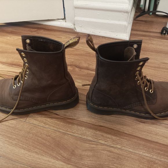 Dr Martens boots - Picture 4 of 8